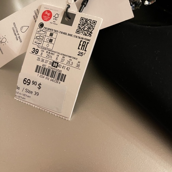 COPY - Zara slide heels - Picture 5 of 5